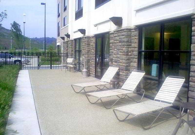 Tarentum Springhill Suites Pittsburgh Mills מתקנים תמונה